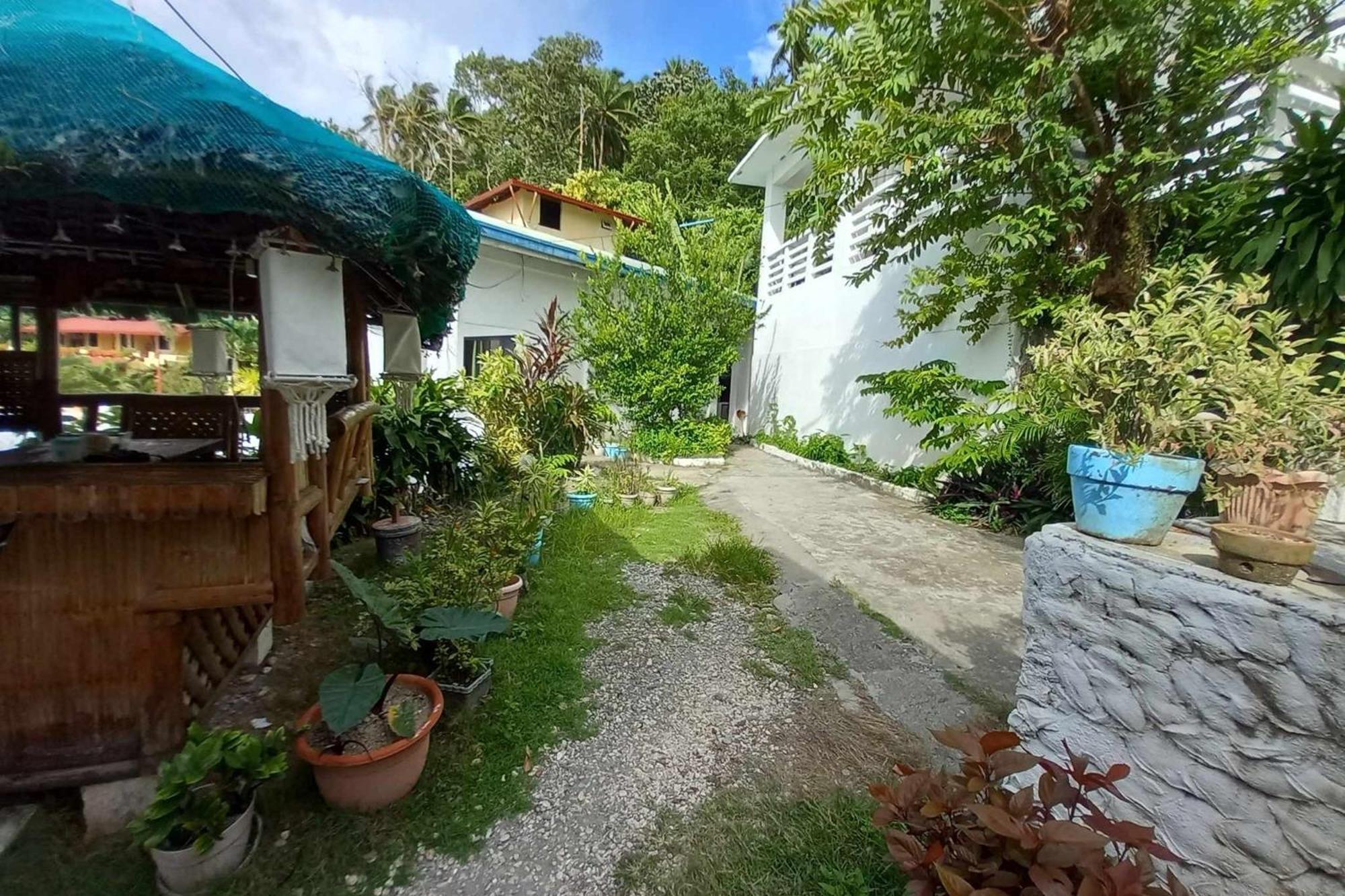 Bellevue Resort Puerto Galera Exterior foto