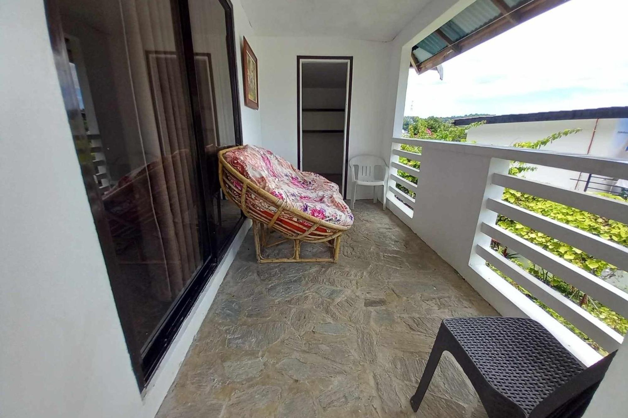 Bellevue Resort Puerto Galera Exterior foto