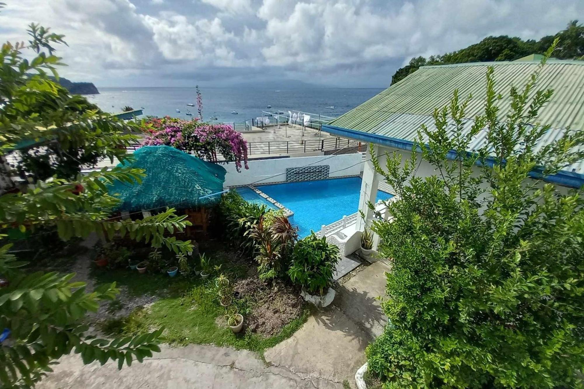 Bellevue Resort Puerto Galera Exterior foto